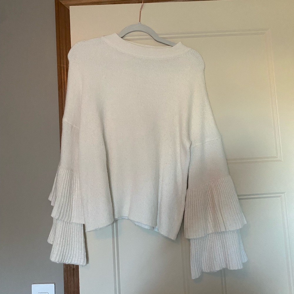Wool white sweater